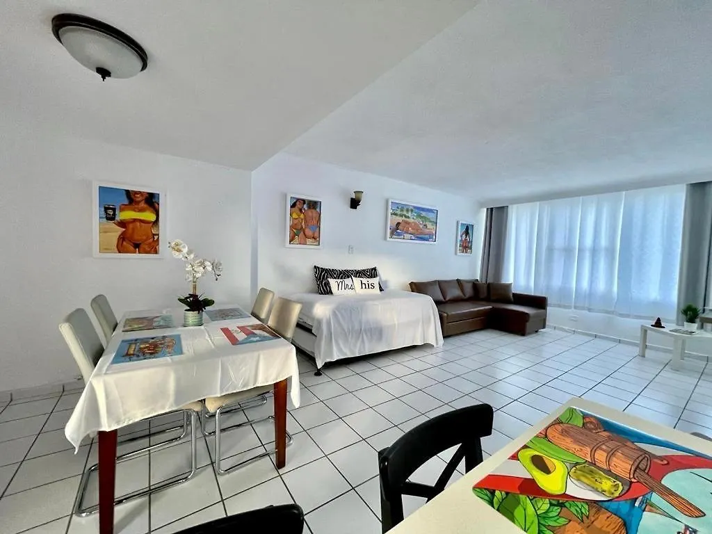 Condado Beachfront Tantra Apartment San Juan